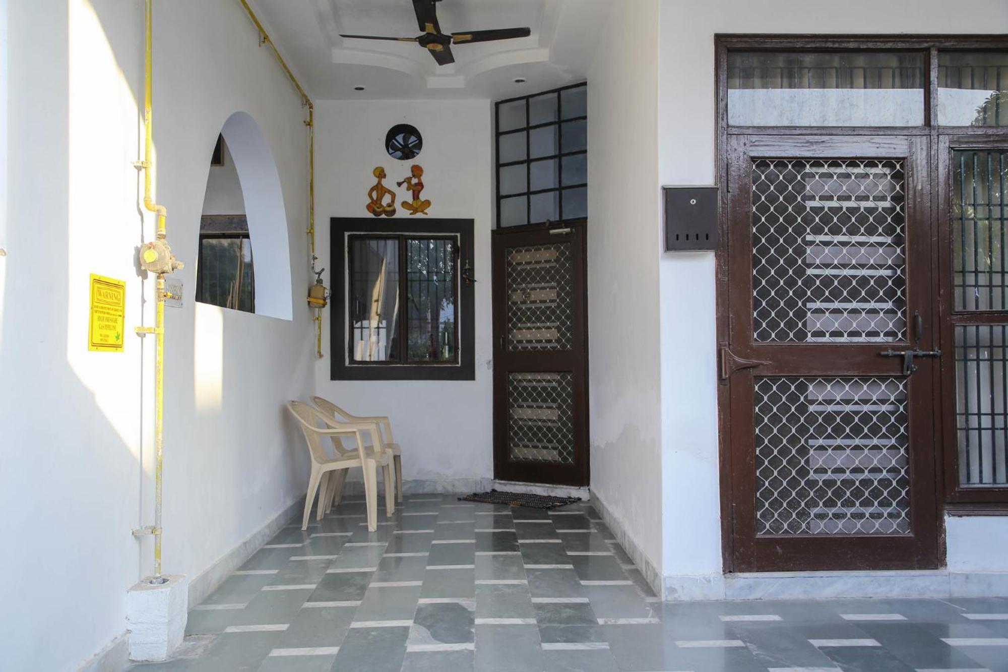 Aradhana'S Home Stay Агра Экстерьер фото