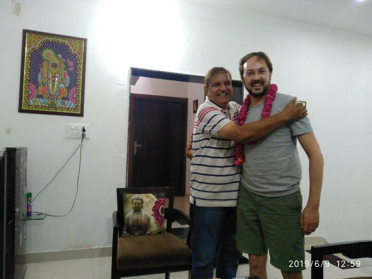 Aradhana'S Home Stay Агра Экстерьер фото