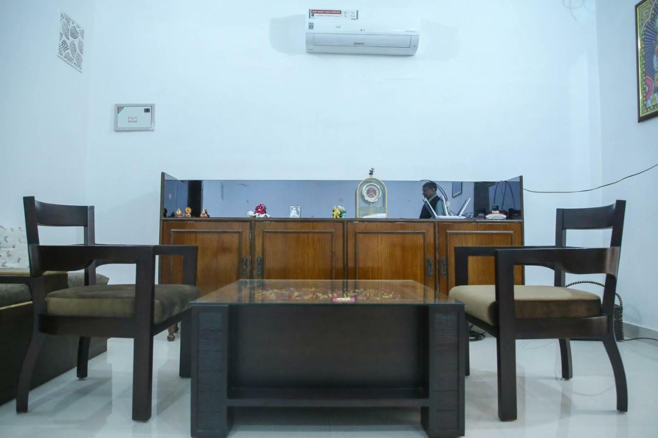 Aradhana'S Home Stay Агра Экстерьер фото