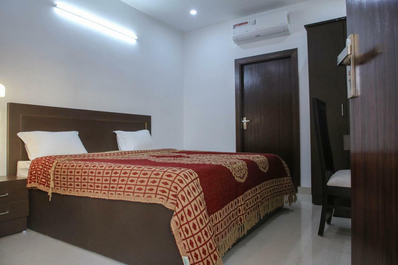 Aradhana'S Home Stay Агра Экстерьер фото